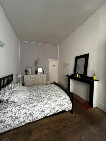 Cosy House T3 City Center, Museum, Place Carnot Carcassonne Exterior foto